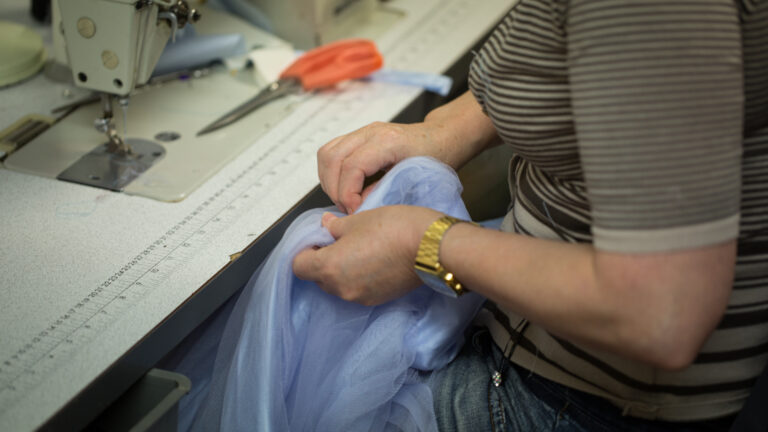 Unveiling the Expert Seamstresses Near You in London